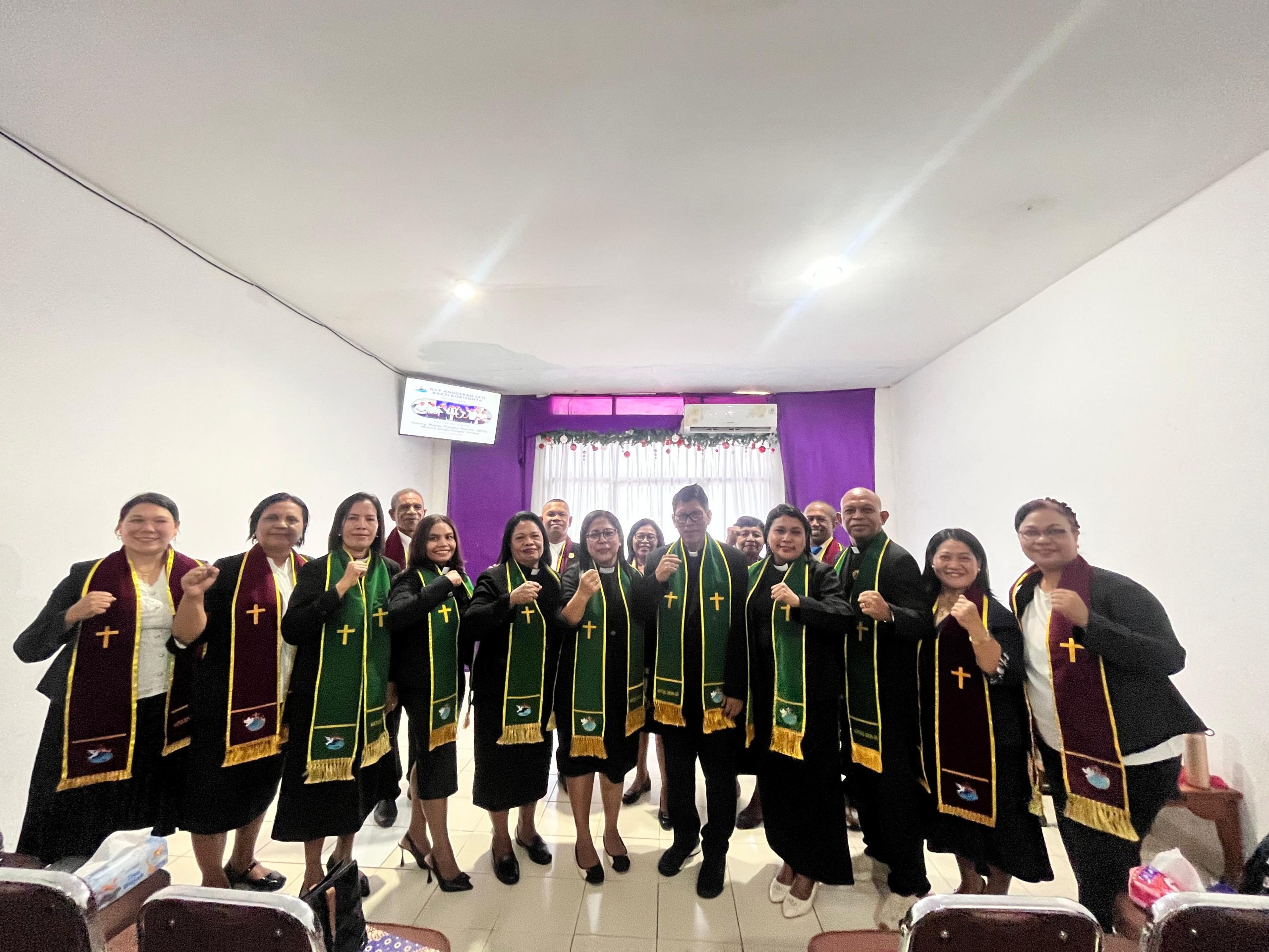 Sinode Gereja Sungai Yordan Mentabiskan 4 Pendeta Pratama di Maluku
